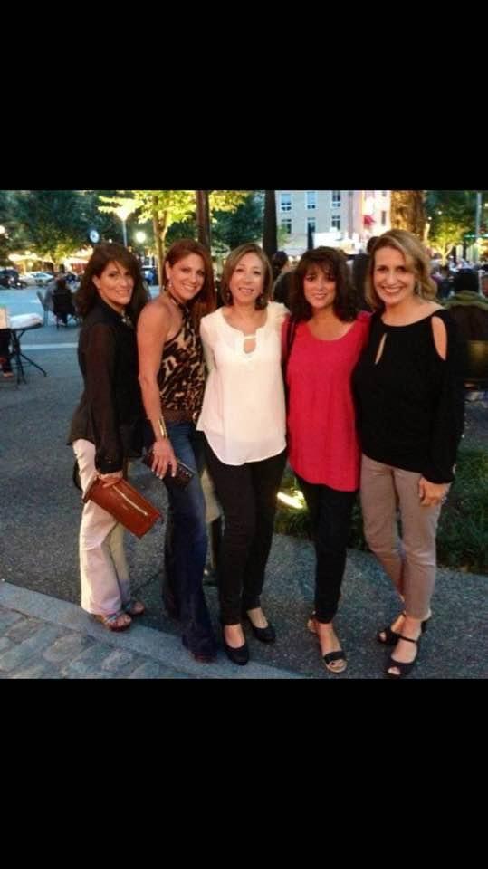In this photo left to right…Lynn, Regina, Mirtha, Robin (myself), and Nancy visiting Market Square, Pittsburgh, Pa. The girls took a trip to visit me in September 2013. We always had the best time when we were all together! The “ Fab Five” will never be the same without our NANCY!❤️❤️❤️❤️❤️🥲