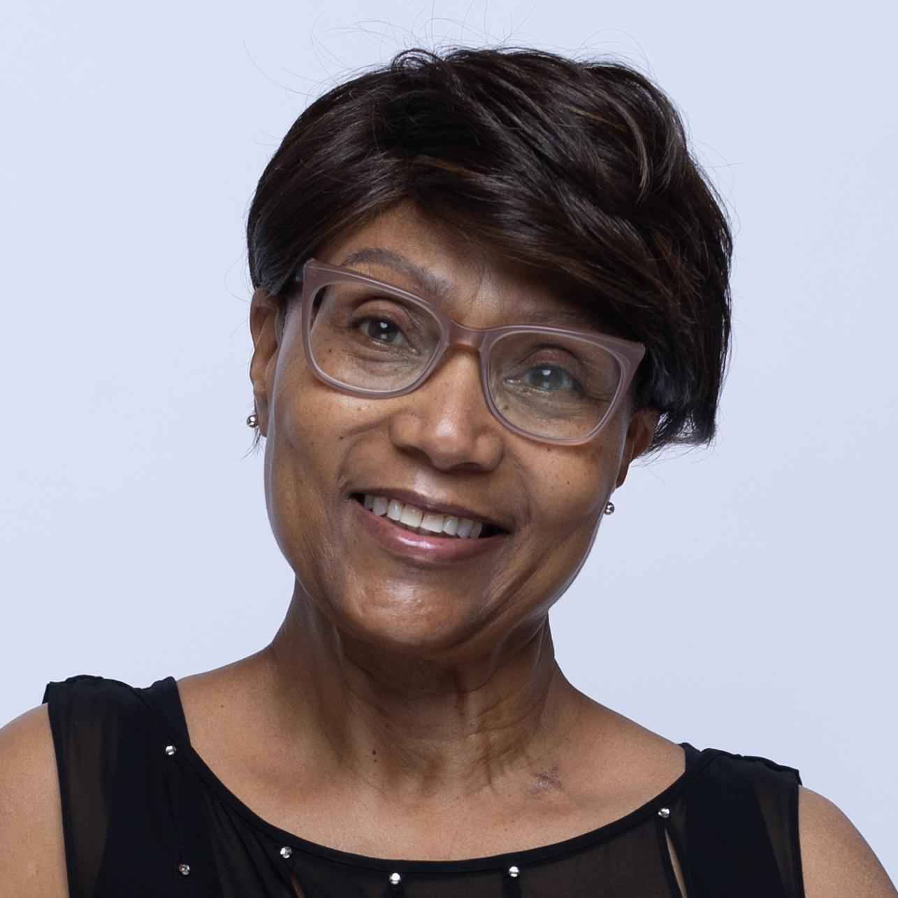 Stephanie McKire