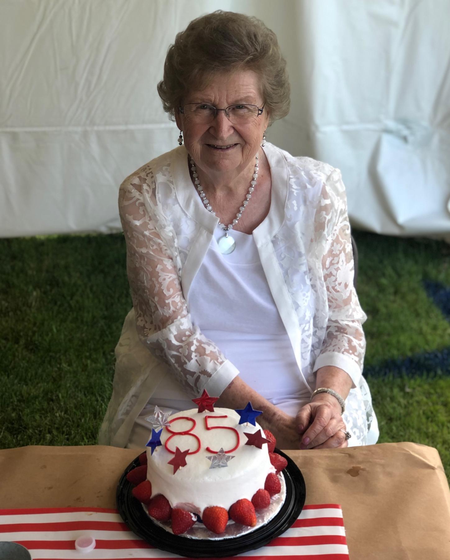 On July 5, 2019 Vivian marked her 85th birthday with a joyous celebration on her farmstead outside Ossian, IA. All of Vivian's children and additional family traveled from across the country to honor her on this special occasion. Guests enjoyed U2 BBQ, ice cream and live music in a picturesque Fourth of July setting!