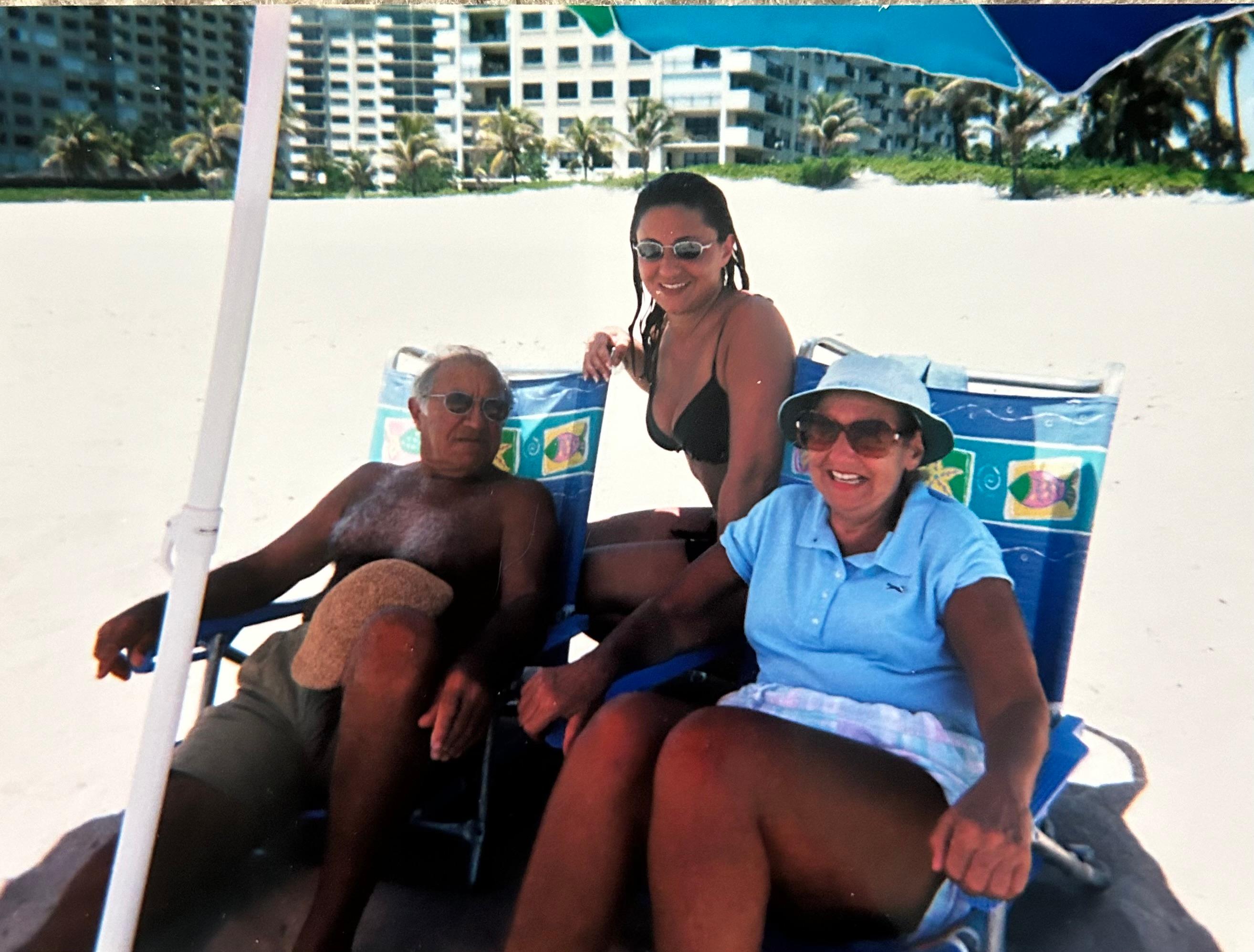 Dad, Mom Liz Fort Lauderdale Florida