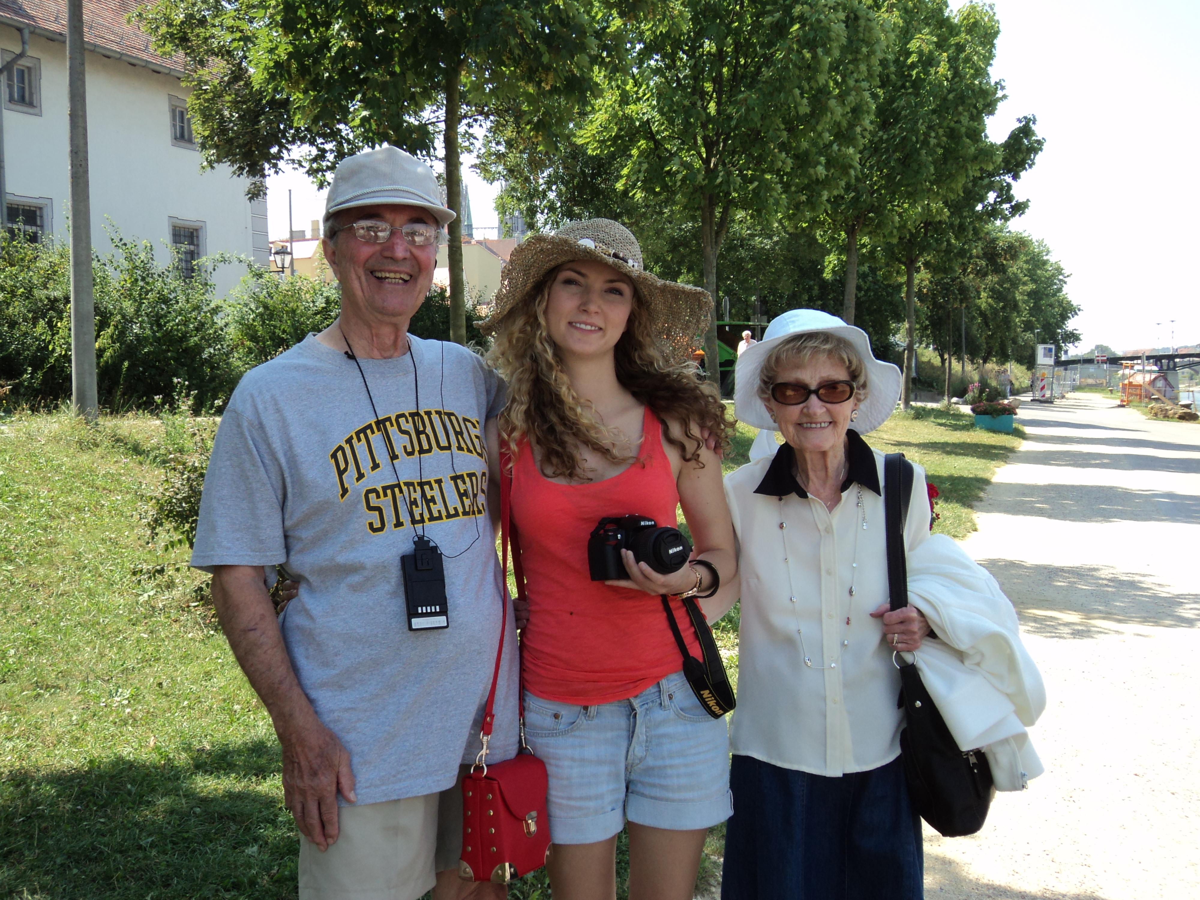 Grandpa, Shannon & Grandma