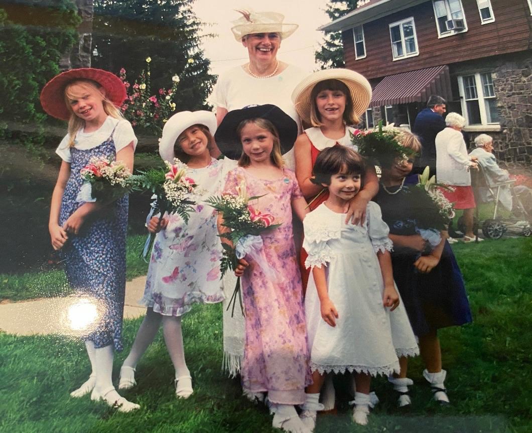 Joan at her wedding to Arthur Winter with her granddaughters (from left): Kasey, Anna, Karlee, Aurdrey, Sophia, Sylvie