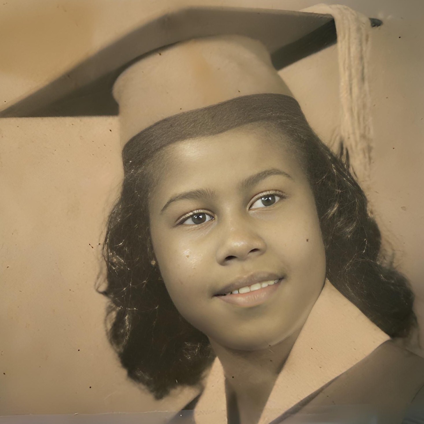 Gloria Clark McCullough