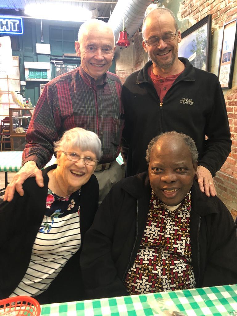 Dr John Leighton Jr, Uncle's friend from the University of Minnesota visiting with his parents, Dr John and Mary Leighton on Uncle's last day in the US ( January 4, 2022).