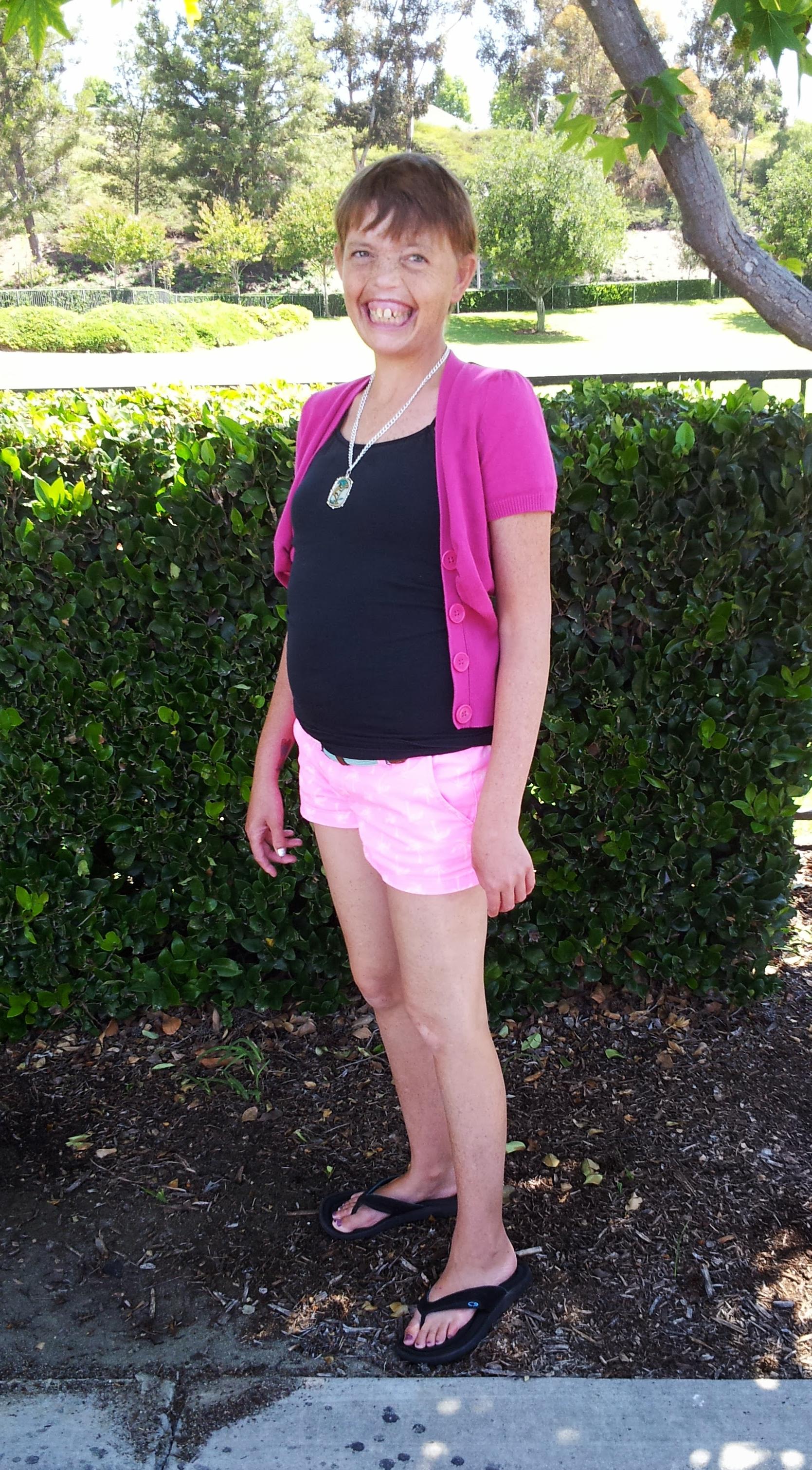 I thought Ashley was looking particularly fashionable this day.