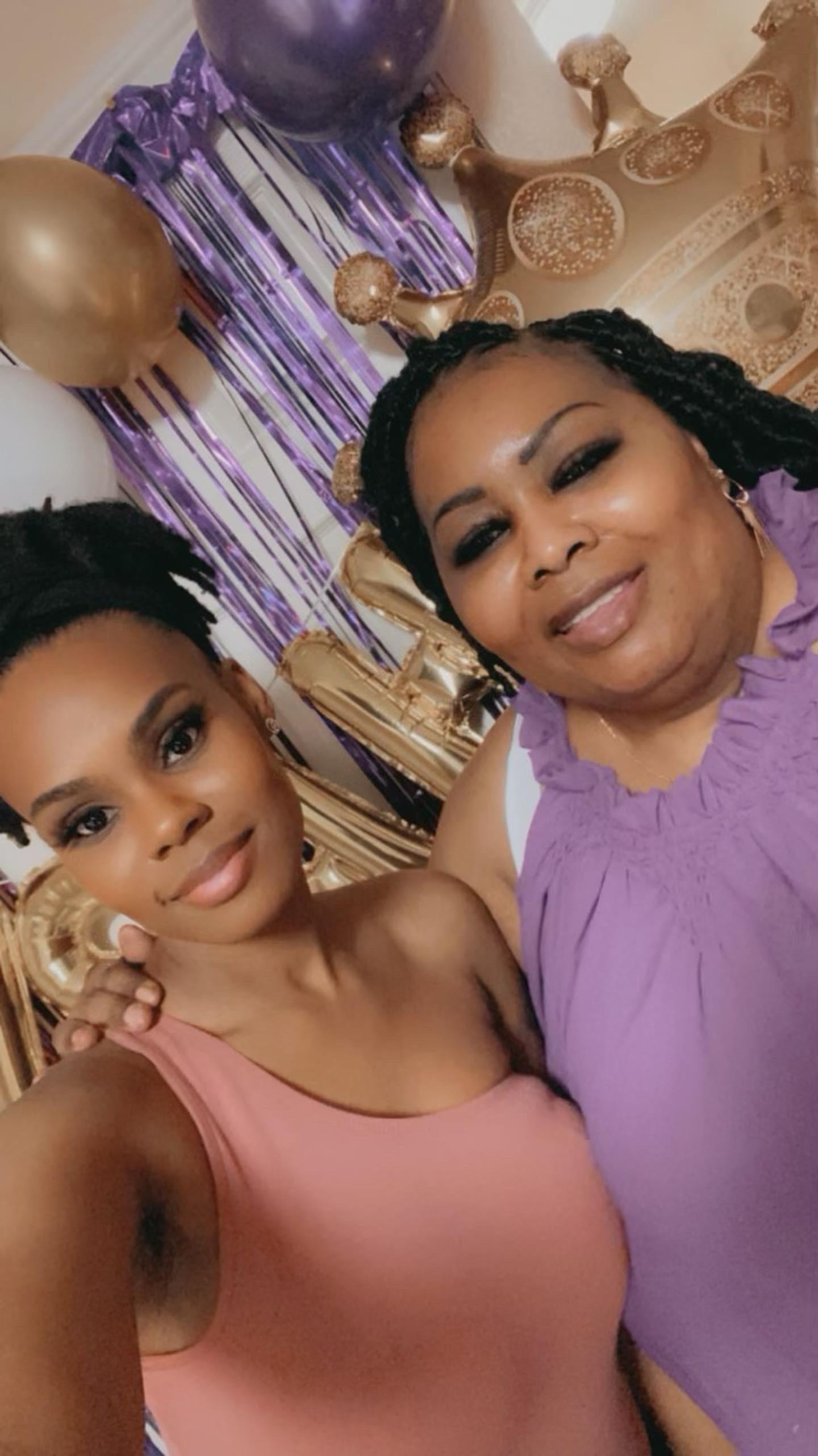 her and her second daughter, Delisha❤️