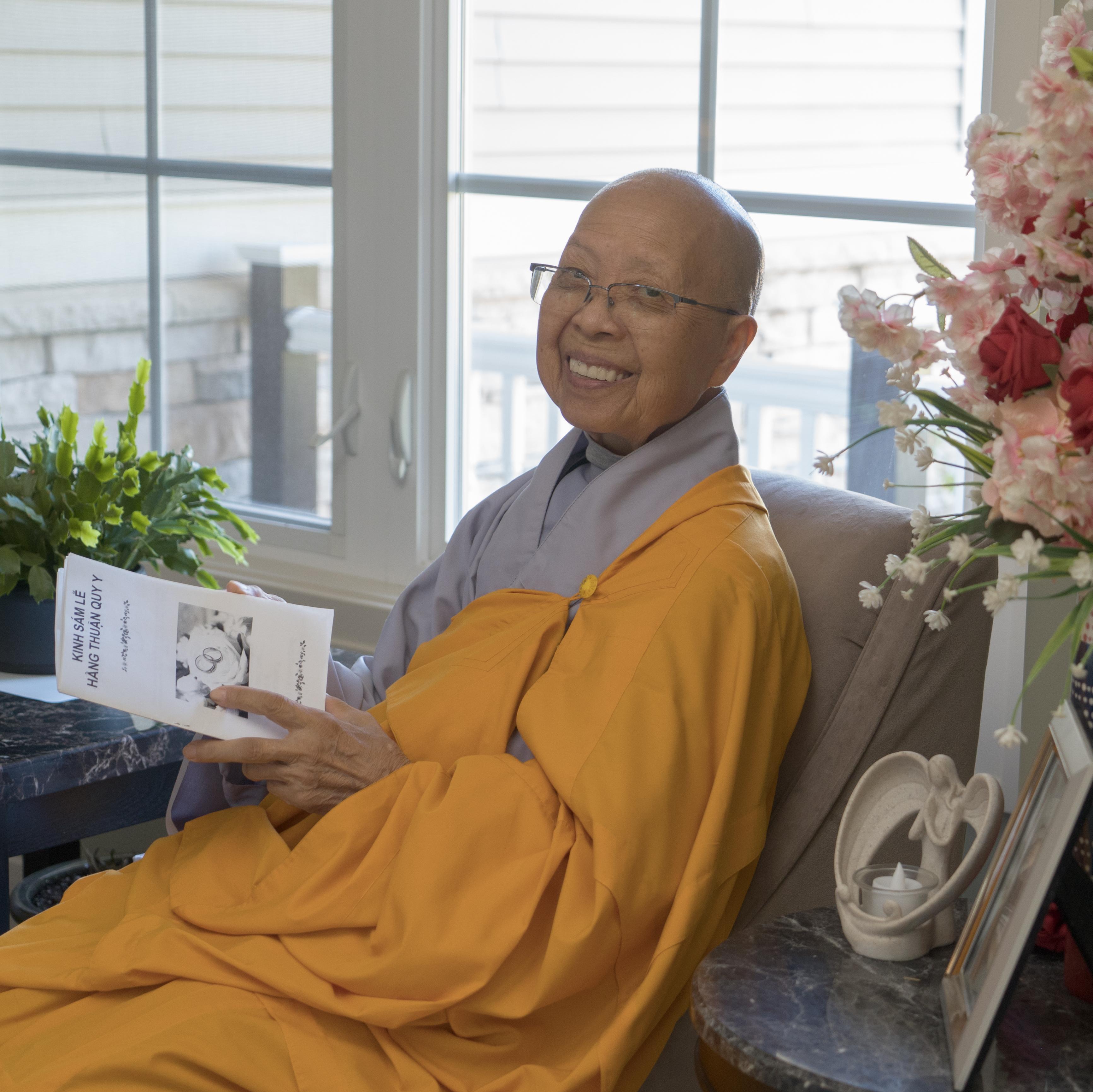 Thích Nữ LINH CHƠN
