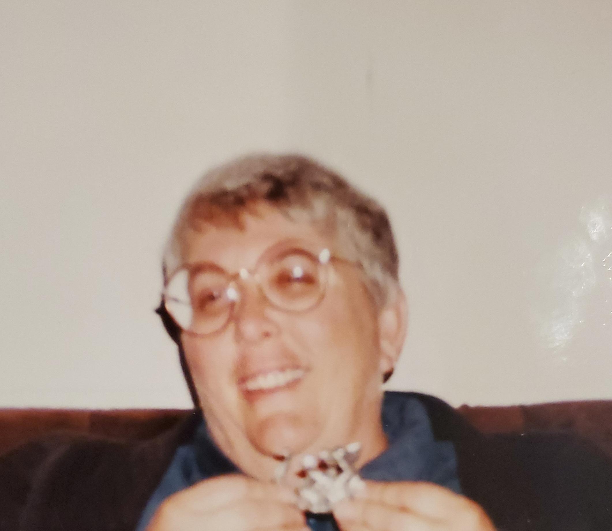 Carole loved getting sparkly things as gifts.