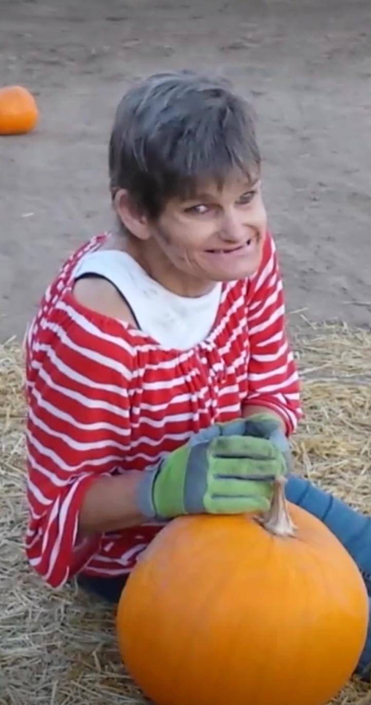 Lauren loved picking out her own pumpkin every year! 