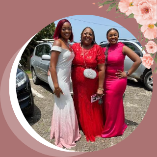 Loura , Ma Asanji and Queen