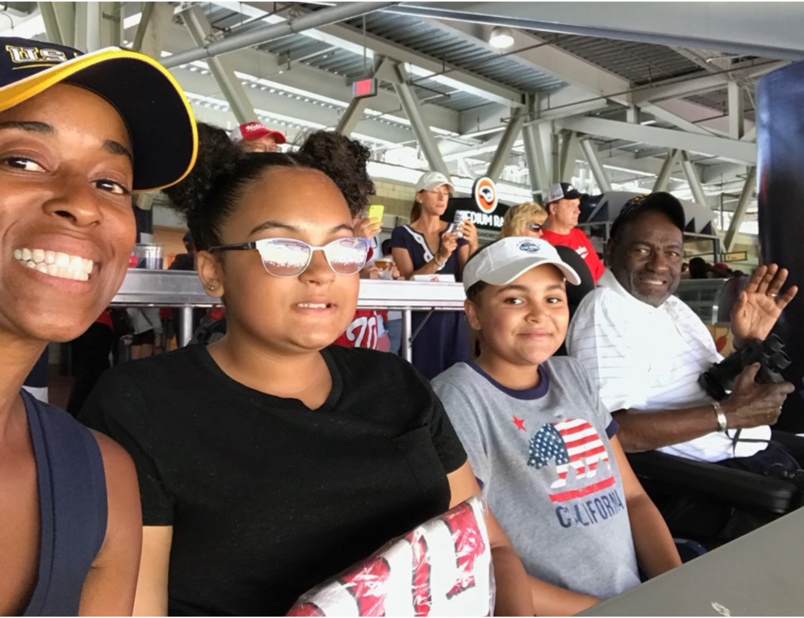 Fun times!! Hanging out at a baseball game Braves vs Nationals at National Stadium in Washington, DC (Gayle, Leah, Julia and Dad - July 2019)