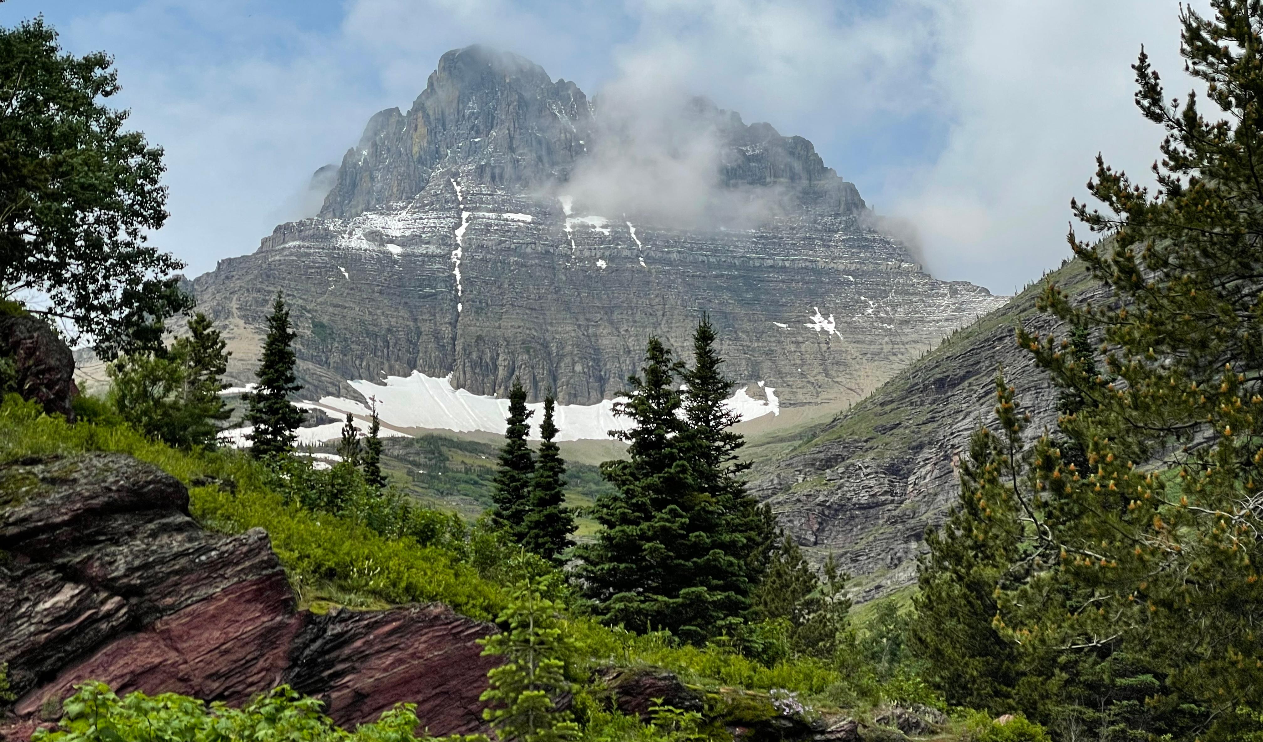 A day of hiking in Glacier!! Hatrick was not invited. 