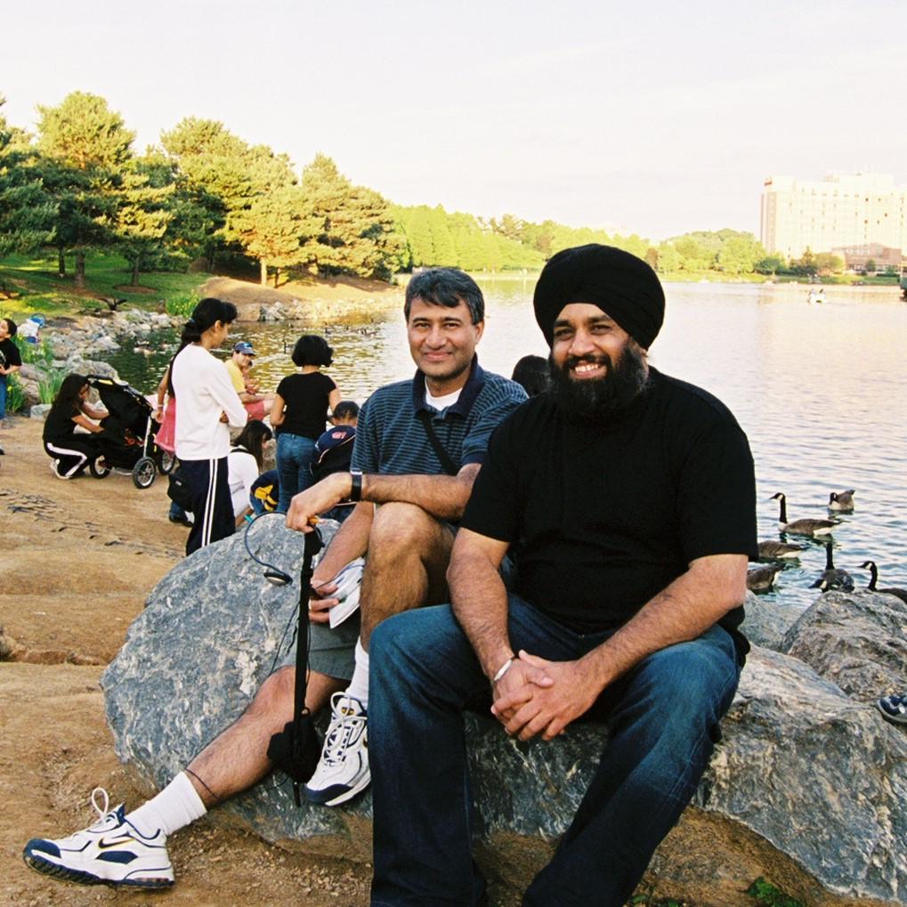 Miss my friend dearly. Taken in DC 2005. 
May his soul rest in peace 🙏