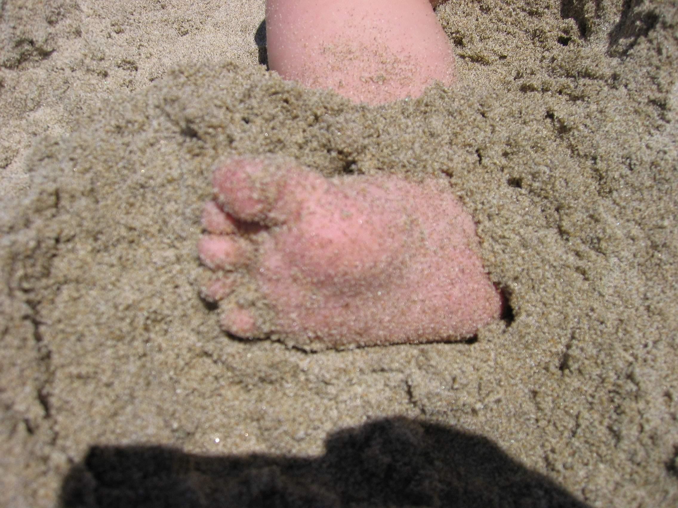 Baby toes in the sand