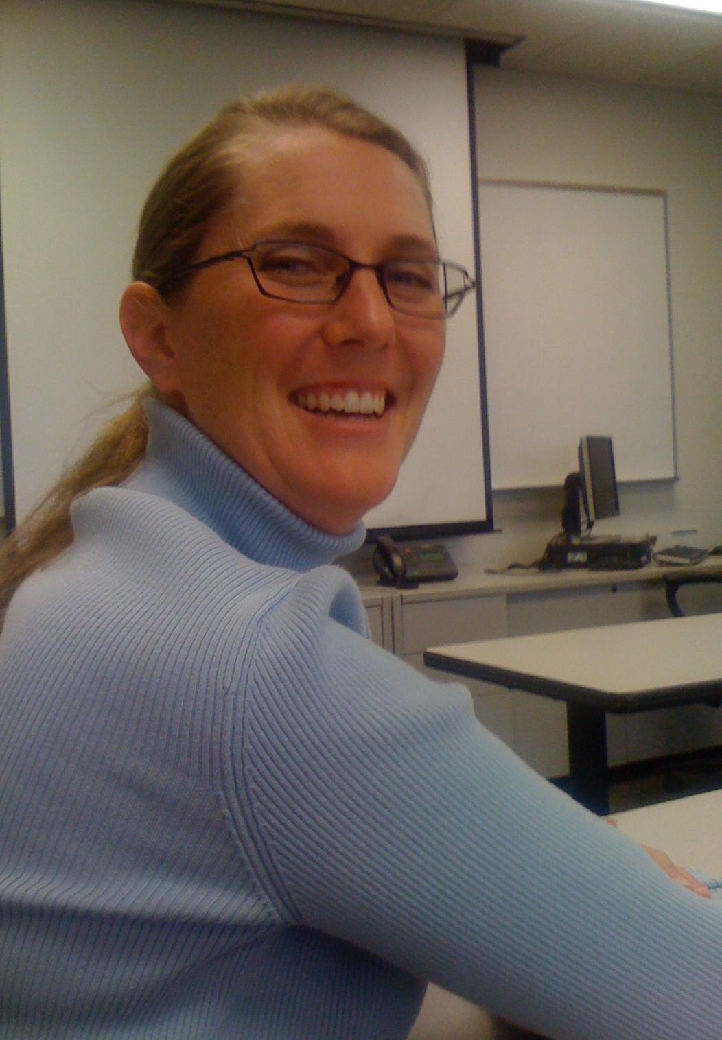 Holly and I met during our time in Urgent Care when she first came to KP Georgia, and we quickly became friends. Her compassion for her patients was the foundation of her practice along with her vast knowledge. We made it through our long work hours with laughter and teamwork. Holly was the only person I knew who could work a 12 hour shift drinking only Mountain Dews. Family was always first, and her love for Jeff and her children was evident. Our memories are endless and I will miss you, my friend. My deepest sympathy to the Belwood and Roberts families.