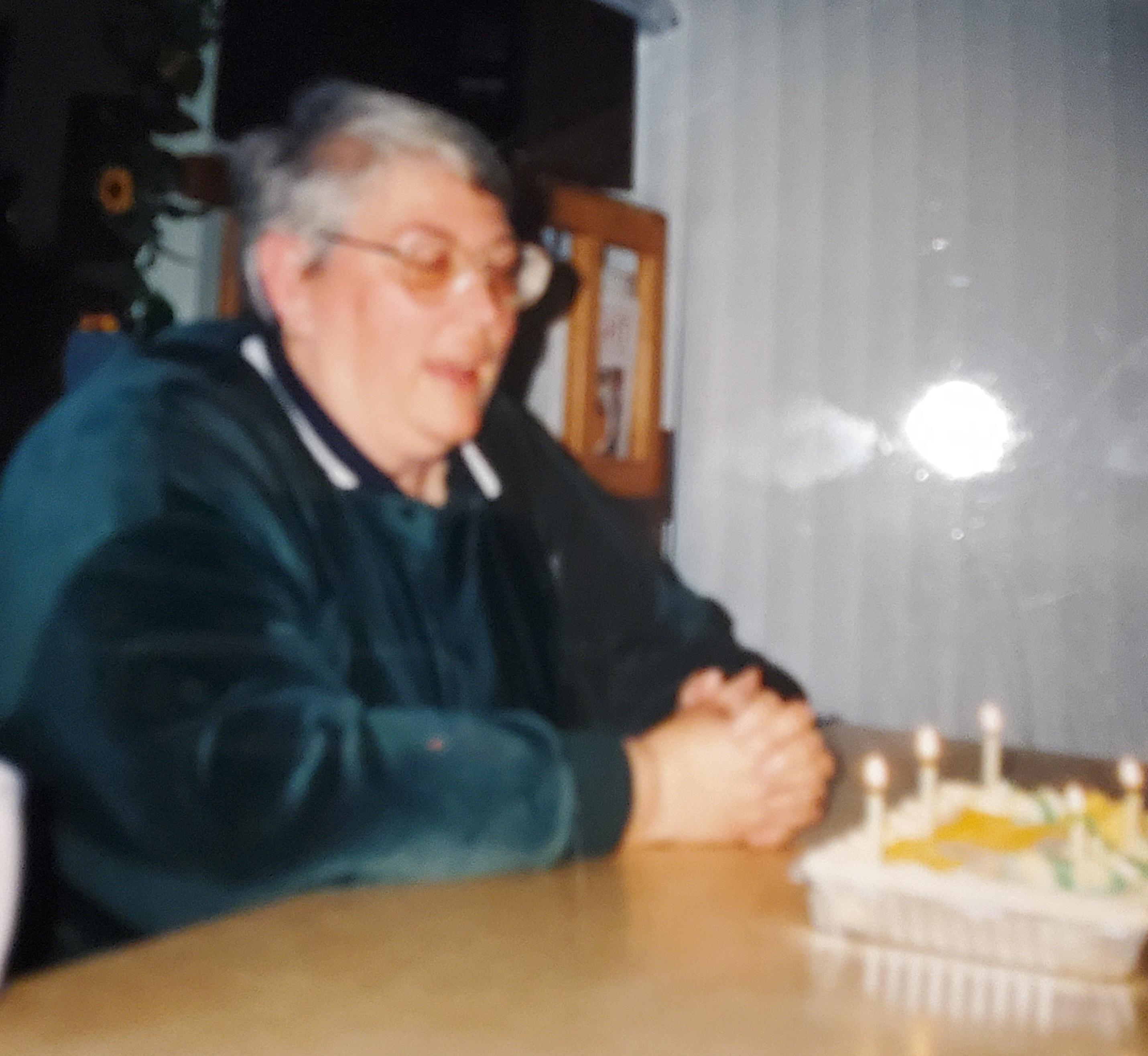Happy birthday to K!  We always made a big deal out of her birthday at our house (and so did Erik & Willa). We are all so glad that Carole and Sandy were able to see so much of each other the past years up in Idaho. 