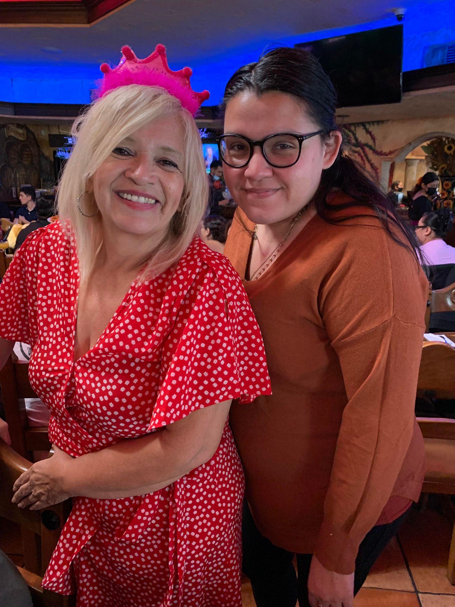 Mari and her daughter Diandra.