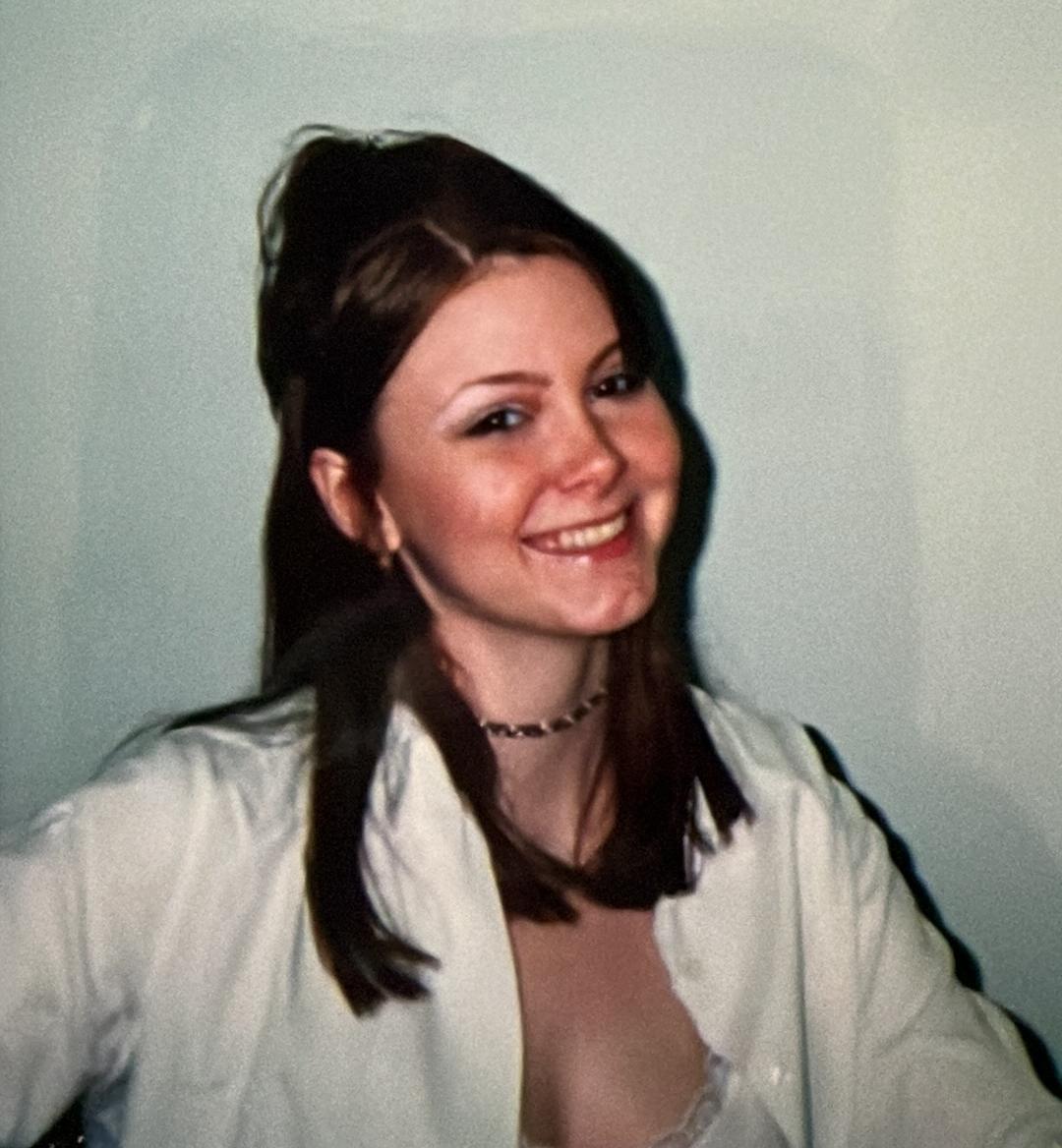 Beautiful photo of Lyndsey in high school this was probably 1999-2000