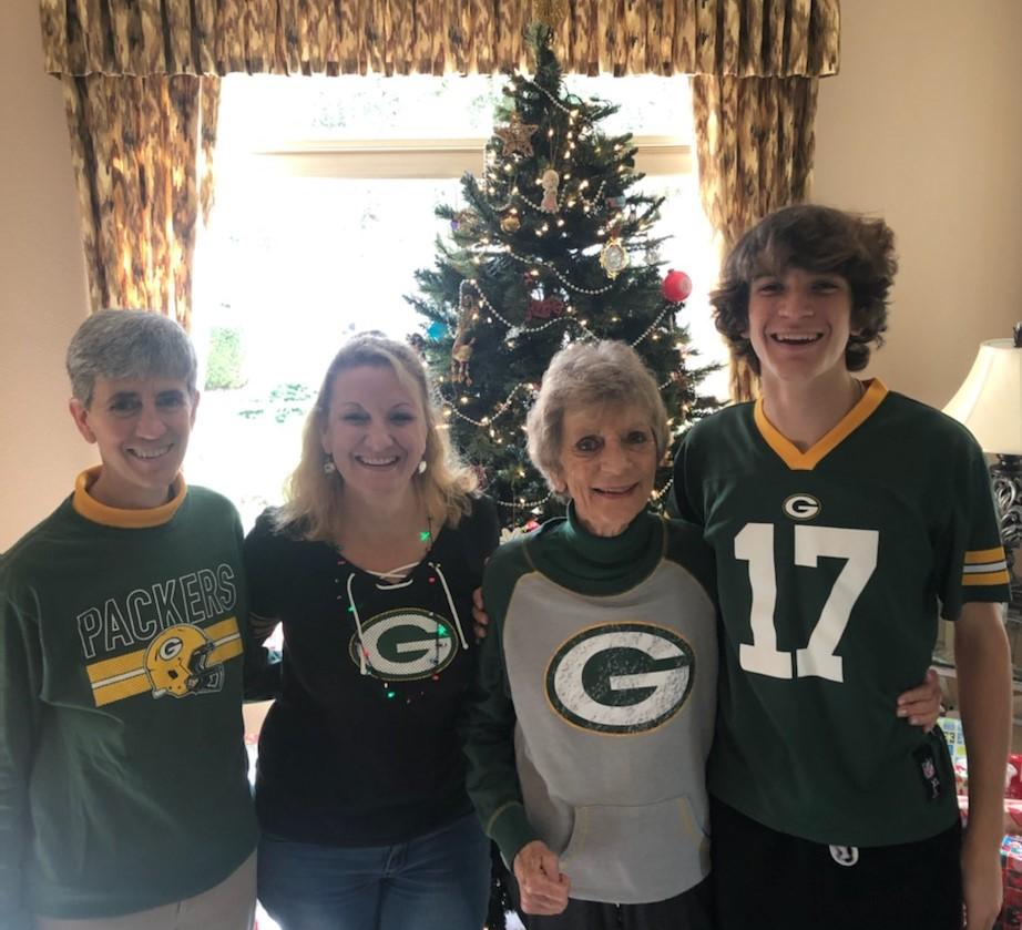 Packers fans on Christmas 2021