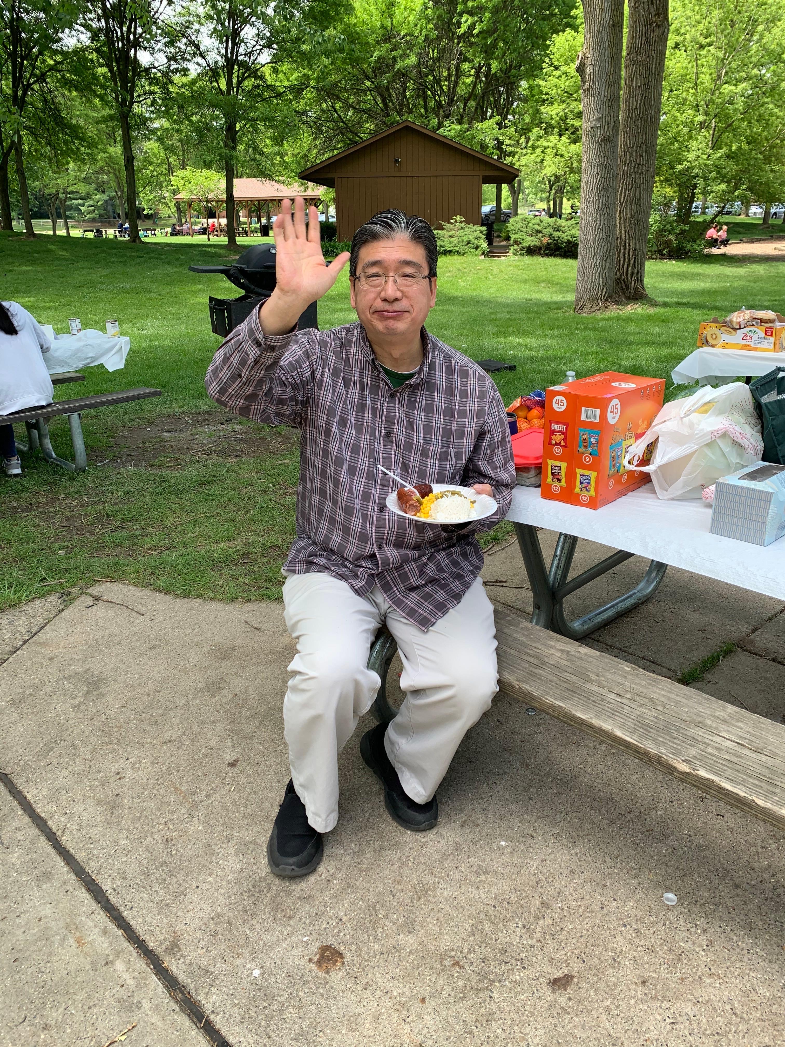 和ＣBＣ 华语弟兄姐妹福音朋友在Plymouth Park cookout