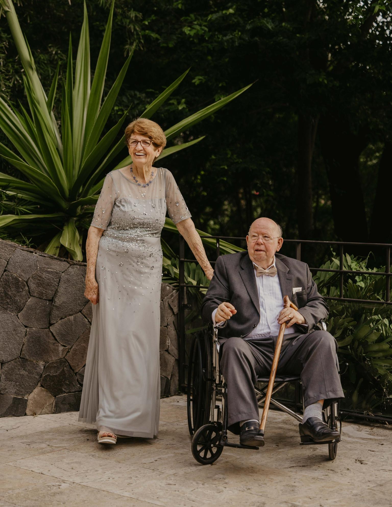 Dad's last trip. We all went to the beautiful Costa Rica for Glorianna & Nicks wedding. Dad loved everything, the food, the flora, the ocean, and especially the people. So many people came from his life and was able to spend time with him.