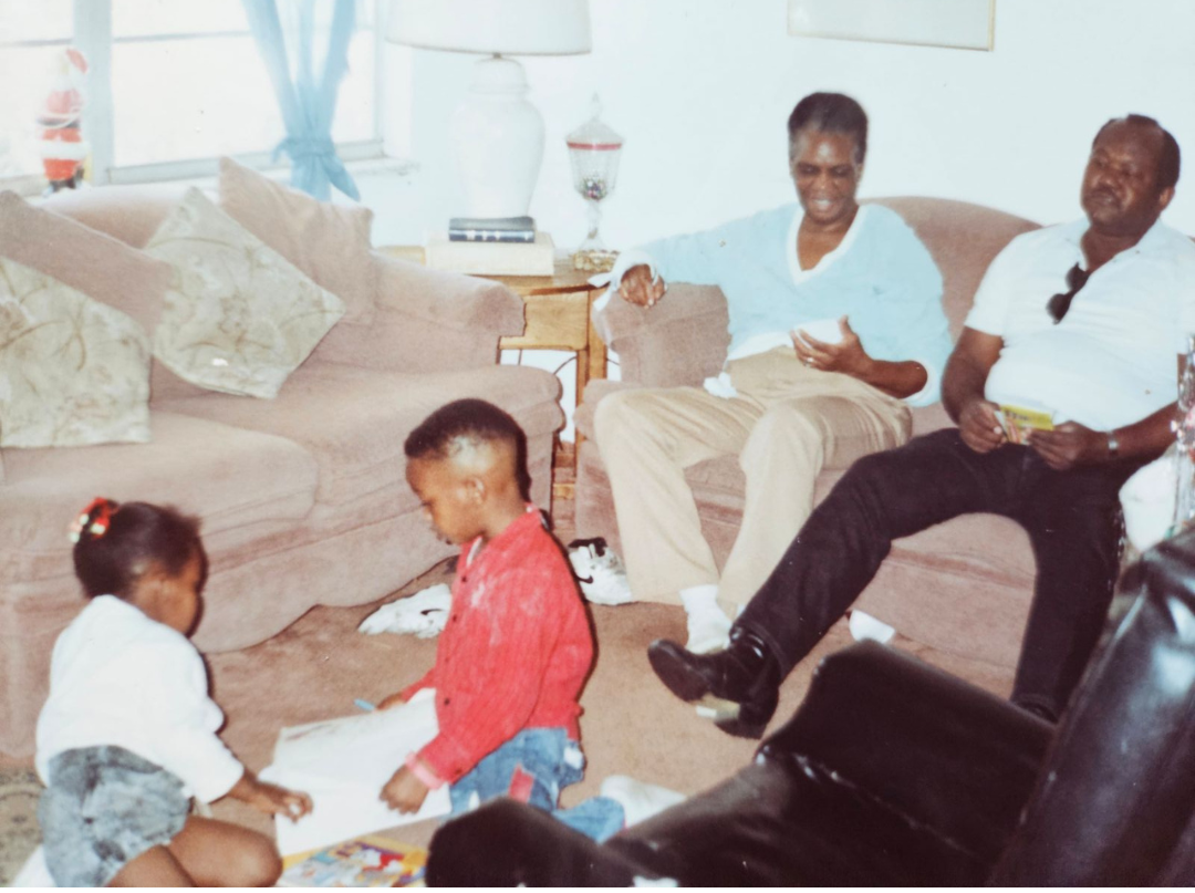 Chelsea, Chiante, Doris, & Bill (Her brother)
