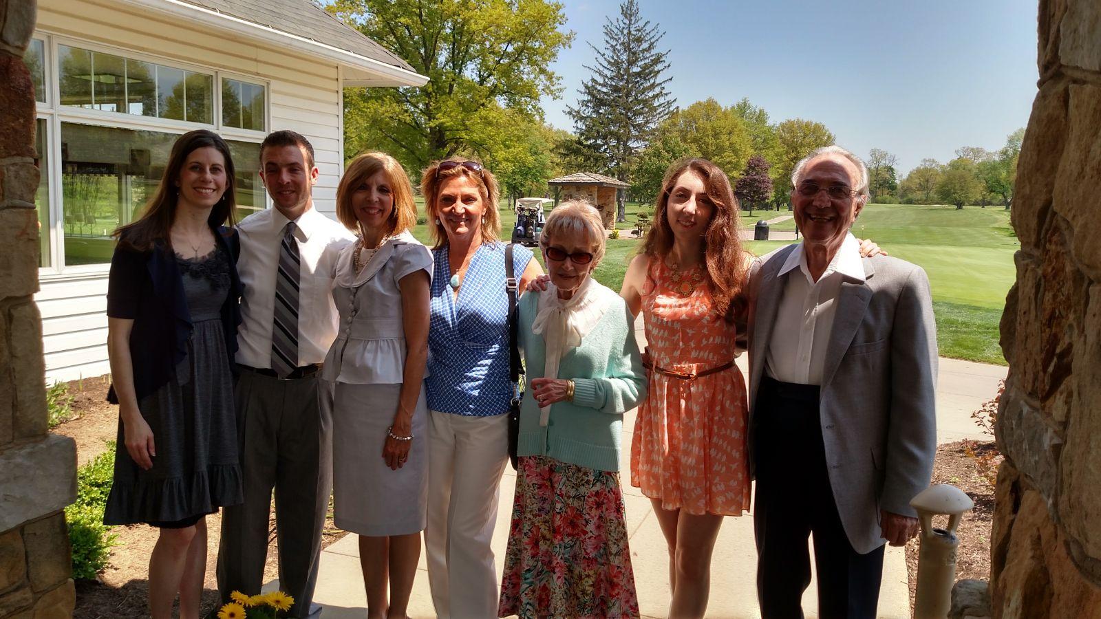 Sara, Brett, Jackie, Cindy, Jerry, Rachel & Sam